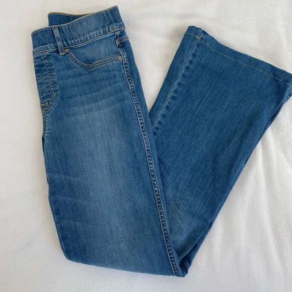 Spanx EveryWear pull on shapewear jeans in Vintage Indigo - Picture 7 of 15